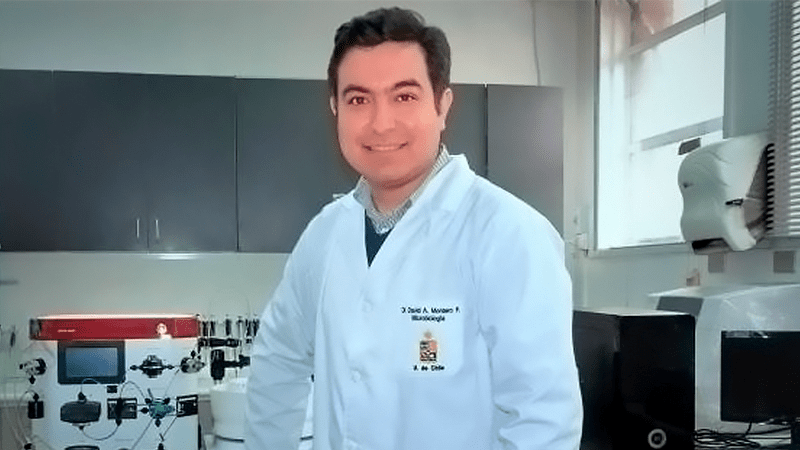 El científico colombiano que es galardonado en Chile