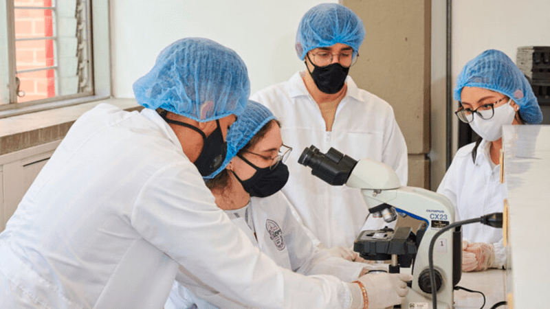 Inauguran un nuevo laboratorio para la investigación del cáncer y enfermedades infecciosas