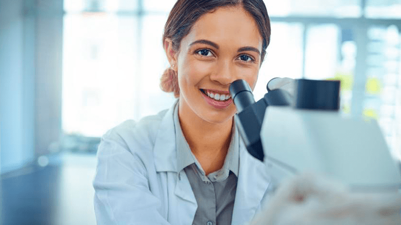 Siete científicas colombianas son premiadas a través del programa ‘Para las Mujeres en la Ciencia’