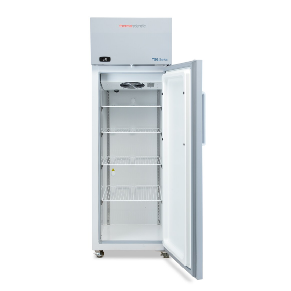 Refrigerador puerta solida serie TSG