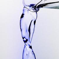 EL AGUA BIDESTILADA Y SUS APLICACIONES